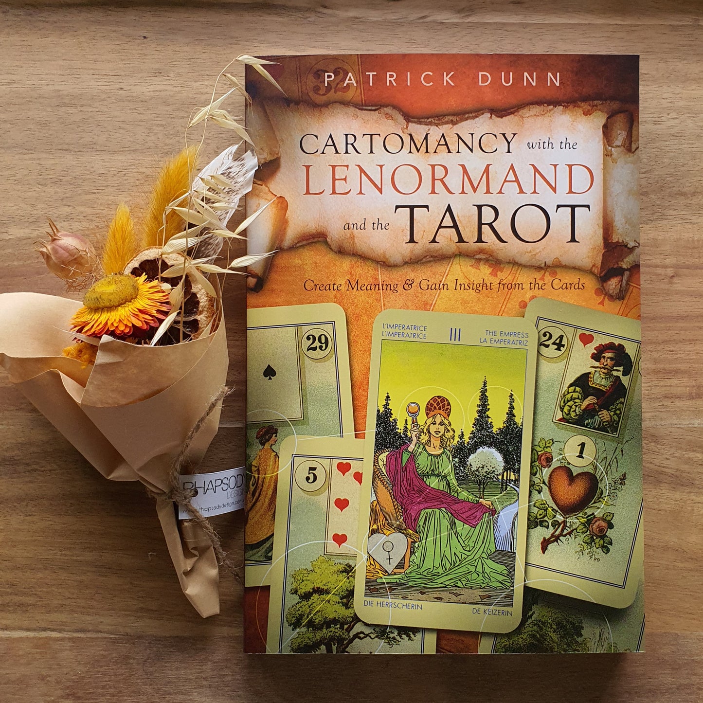Cartomancy with the Lenormand and the Tarot