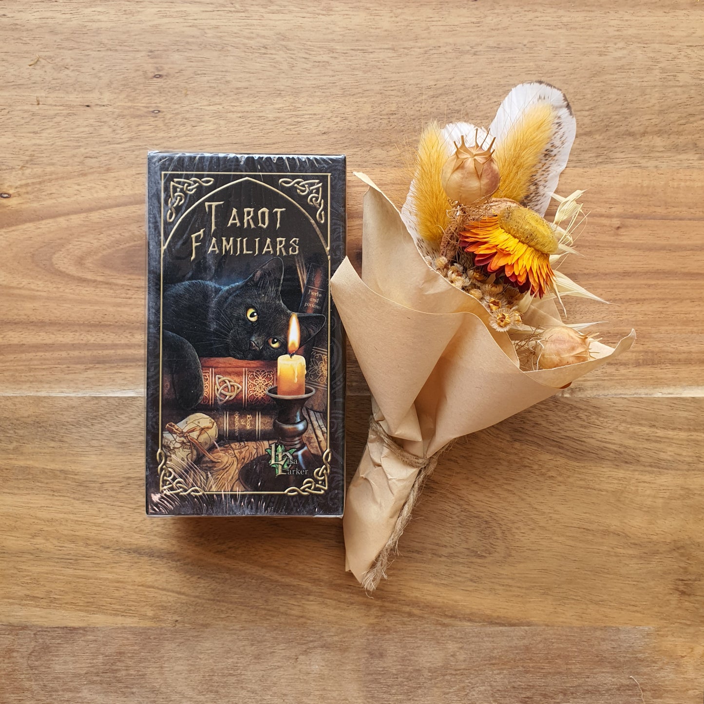 Tarot Familiars Deck