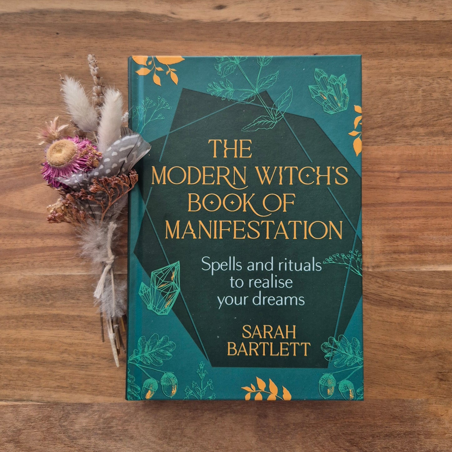 The Modern Witch's Book of Manifestation