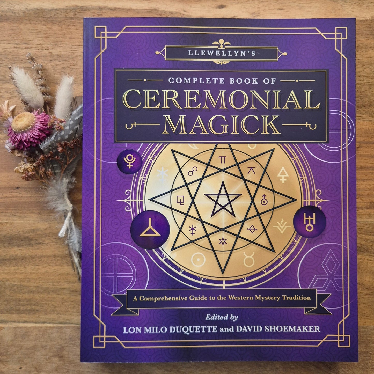 Llewellyn's Complete Book of Ceremonial Magick