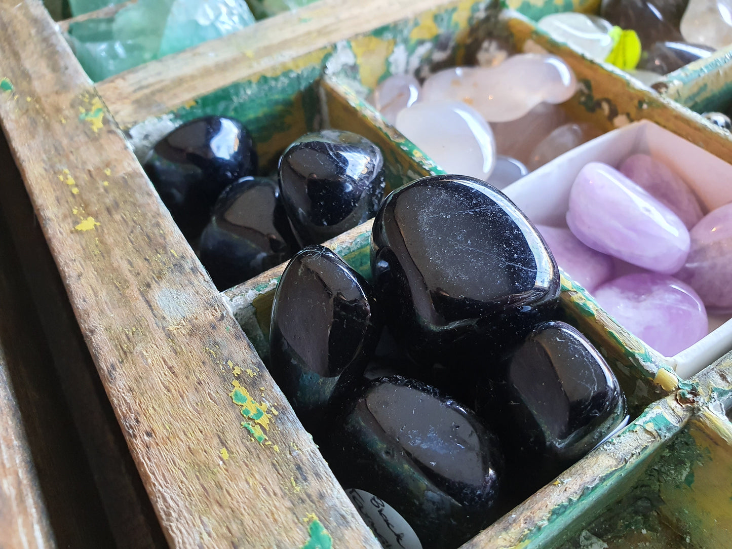 Crystals - Tourmaline (Black) Tumbled Stone