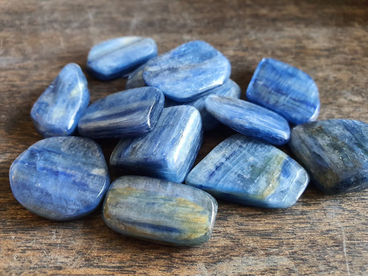 Crystals - Kyanite (Blue) Tumbled Stone