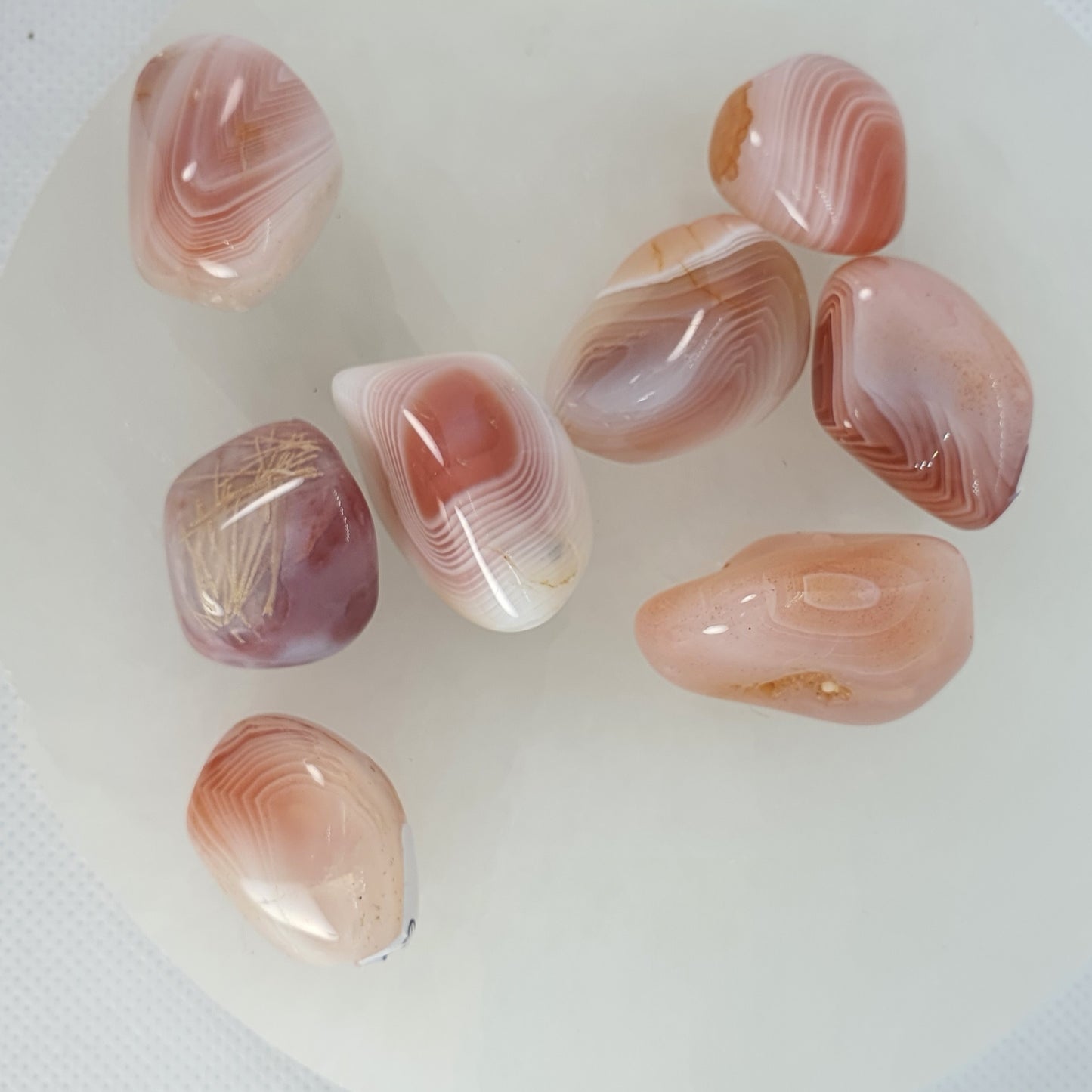 Crystals - Agate (Apricot) Tumbled Stone