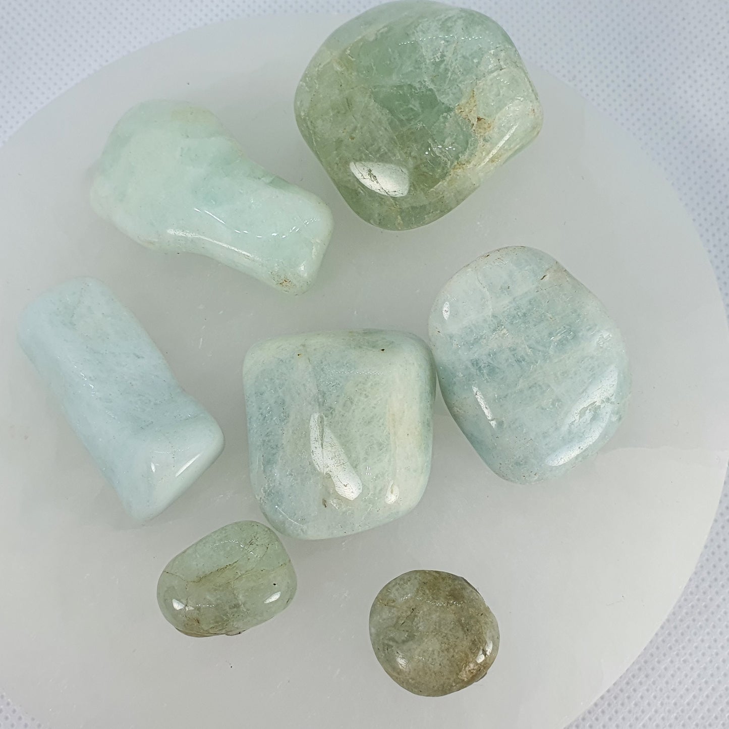 Crystals - Aquamarine Tumbled Stone