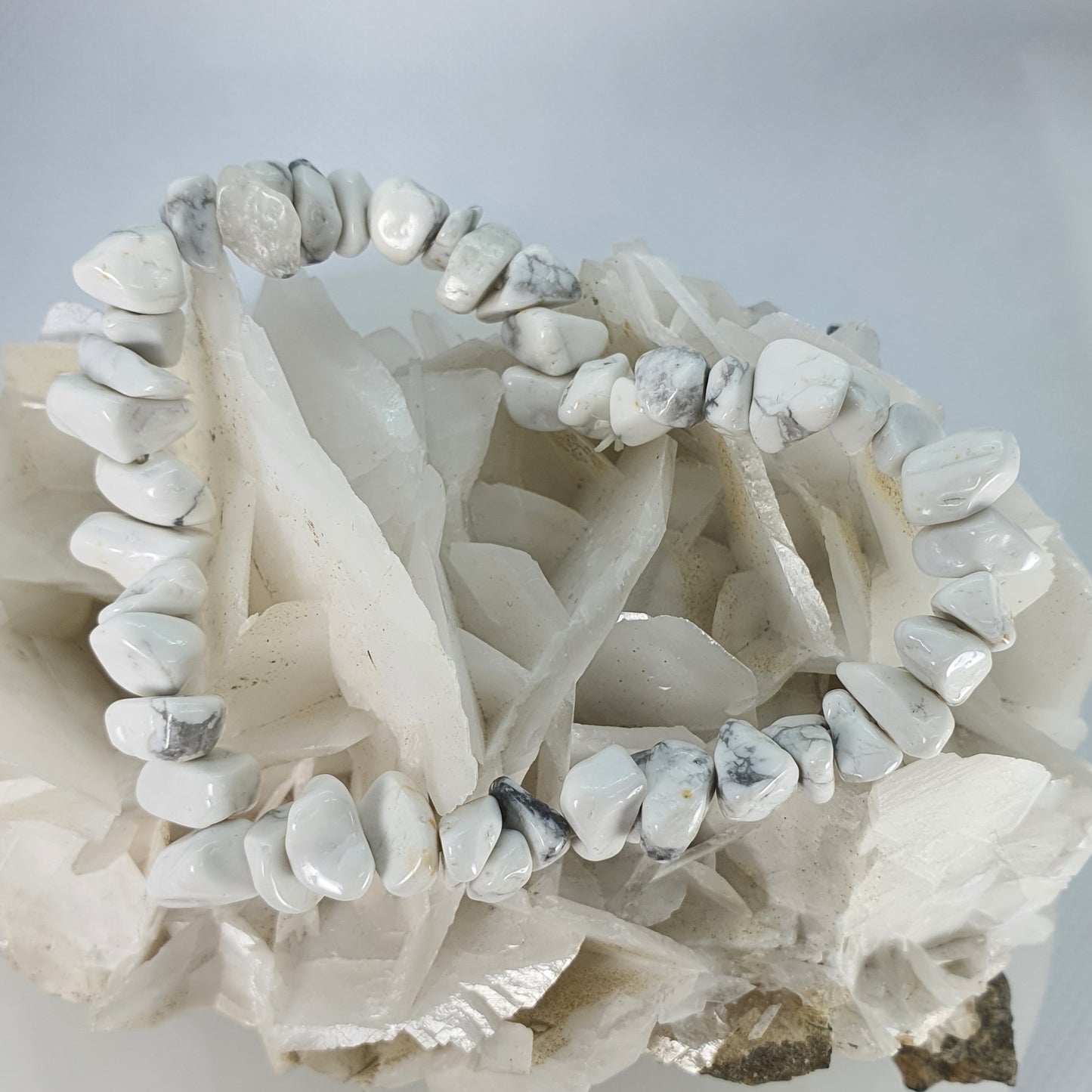 Crystals - Howlite Bracelet (Chips)