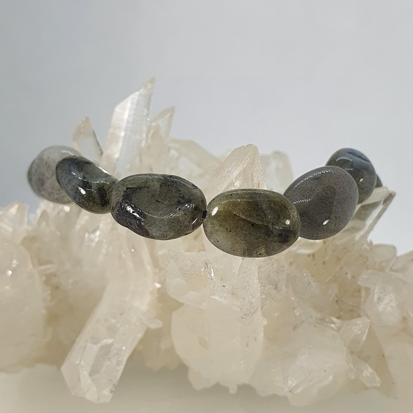 Crystals - Labradorite Bracelet