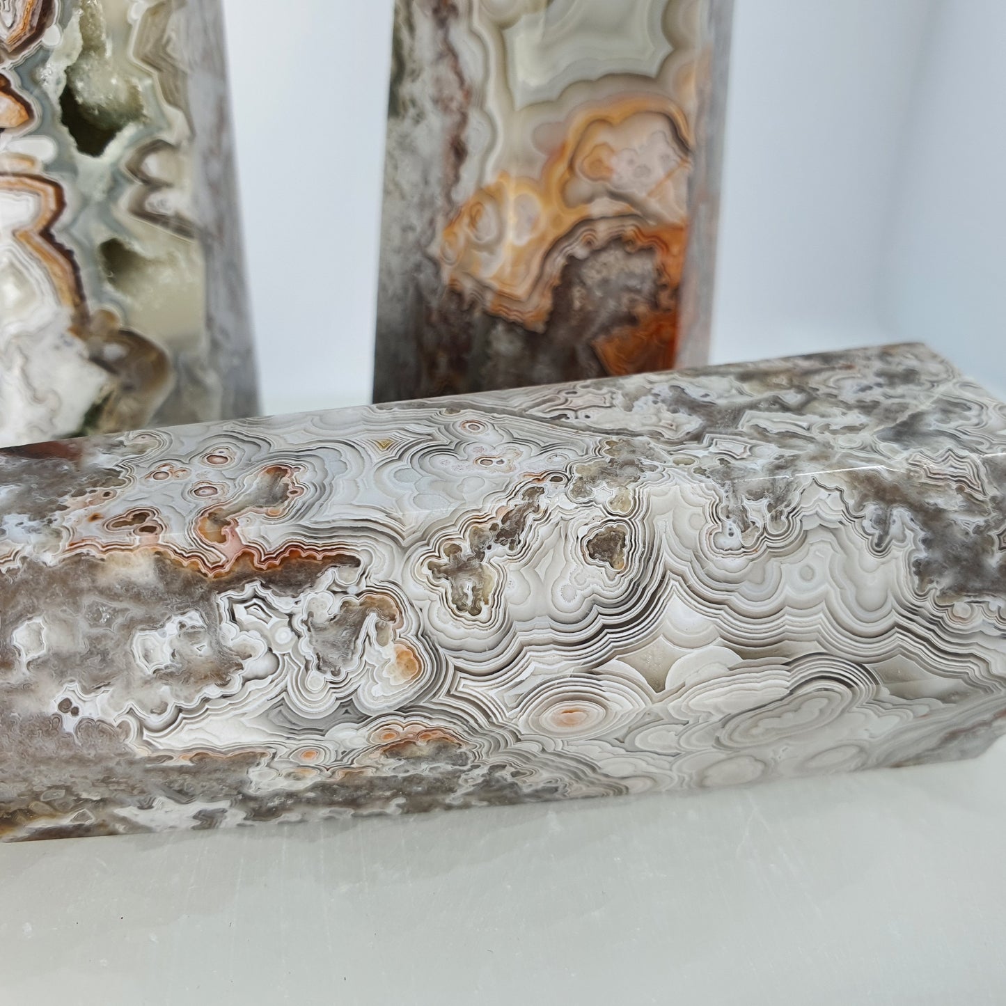 Crystals - Crazy Lace Agate (White) Generators/Points