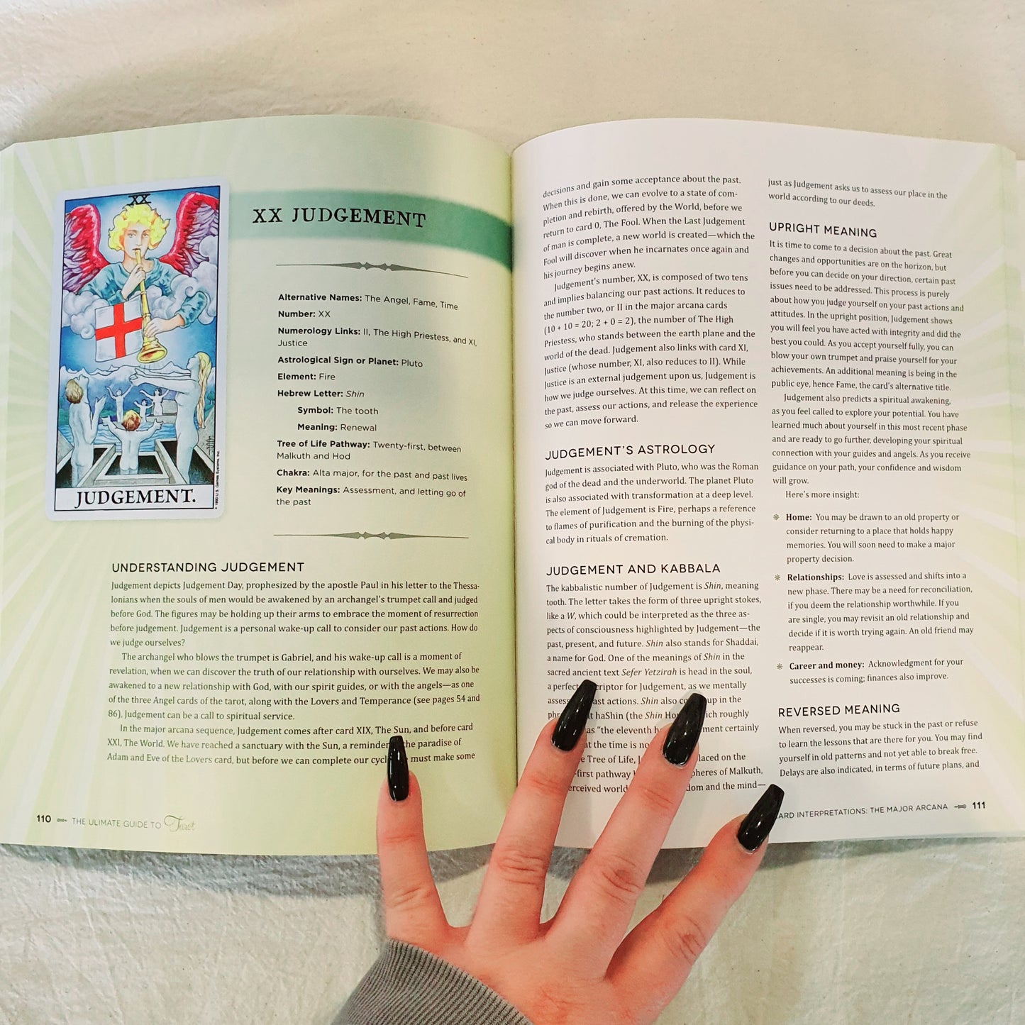 The Ultimate Guide to Tarot: A Beginner's Guide To The Cards