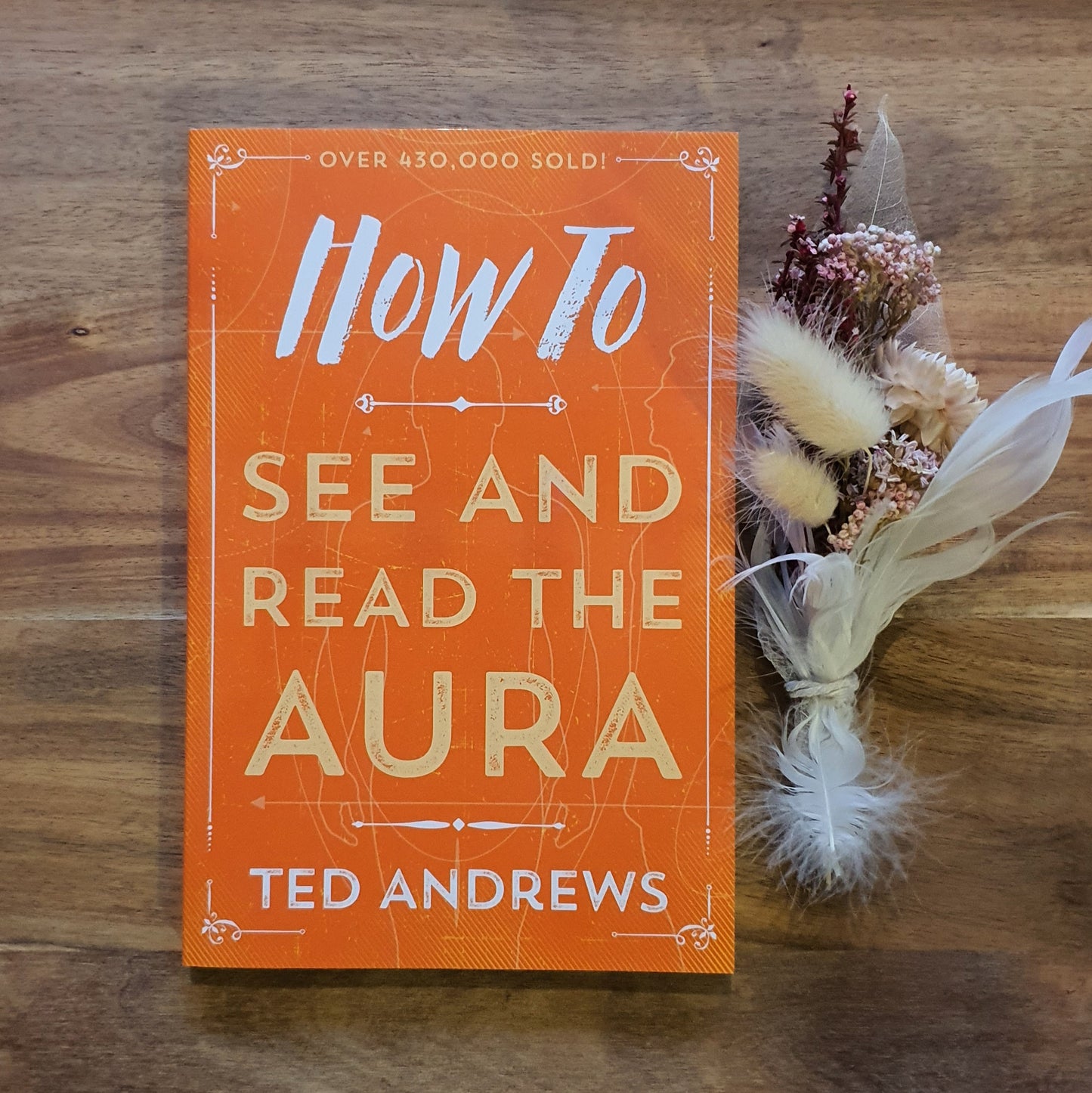 How To See and Read The Aura