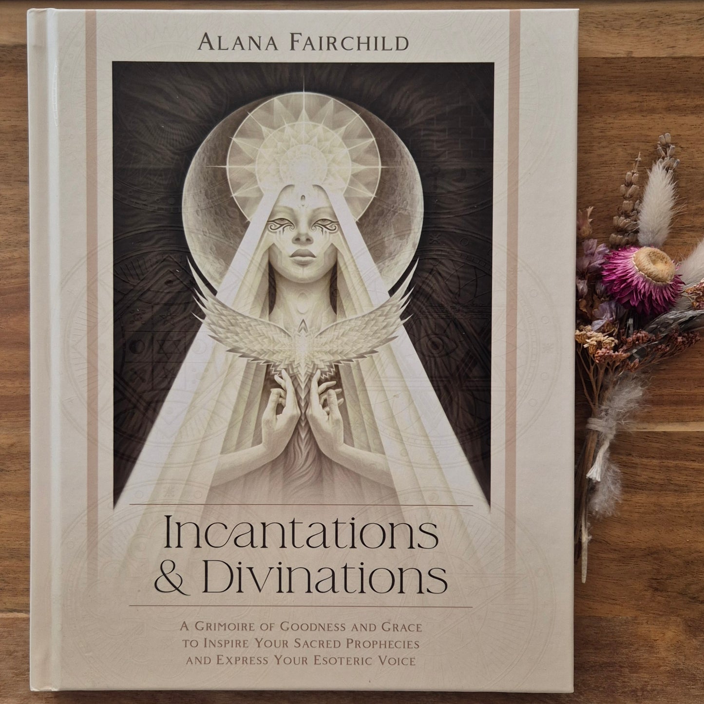 Incantations & Divinations