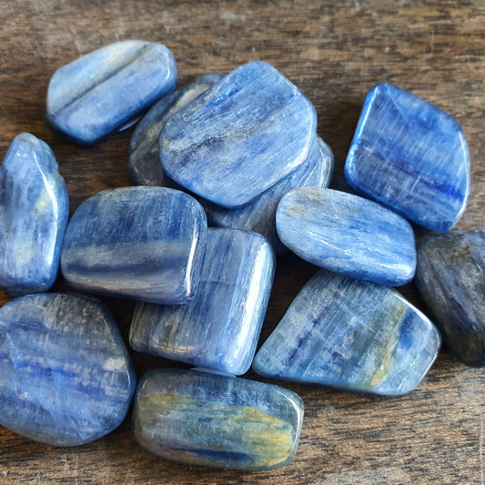 Crystals - Kyanite (Blue) Tumbled Stone