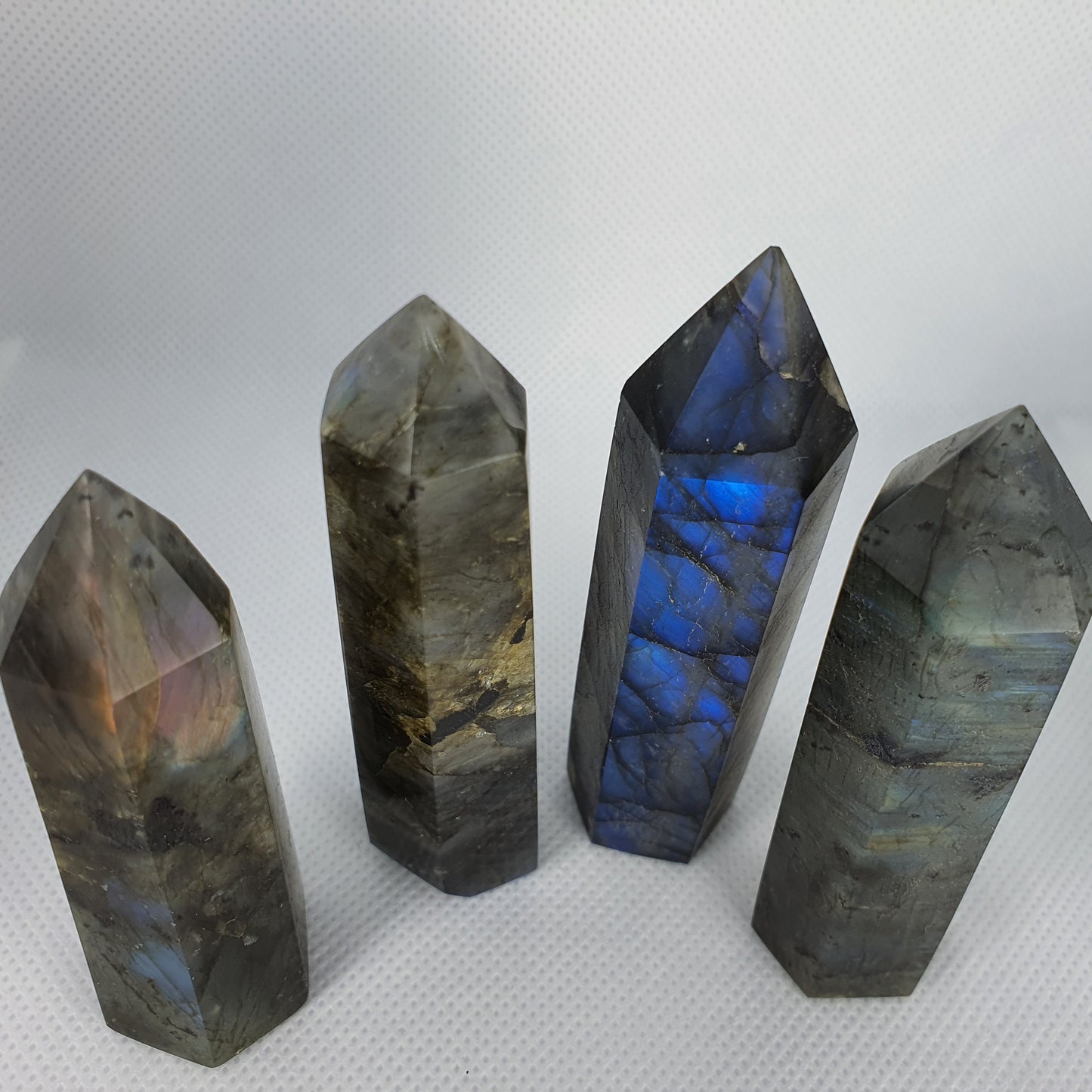 Crystals - Labradorite Generators/Points