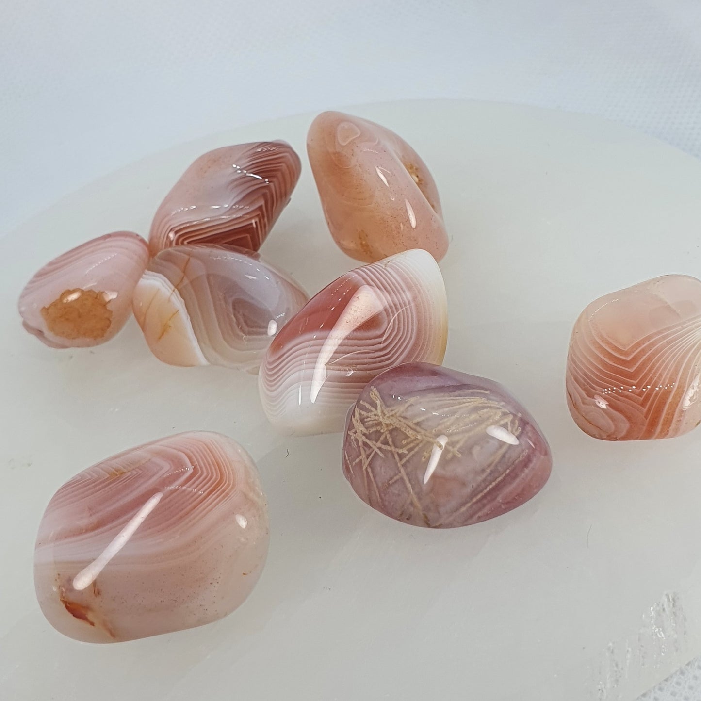 Crystals - Agate (Apricot) Tumbled Stone
