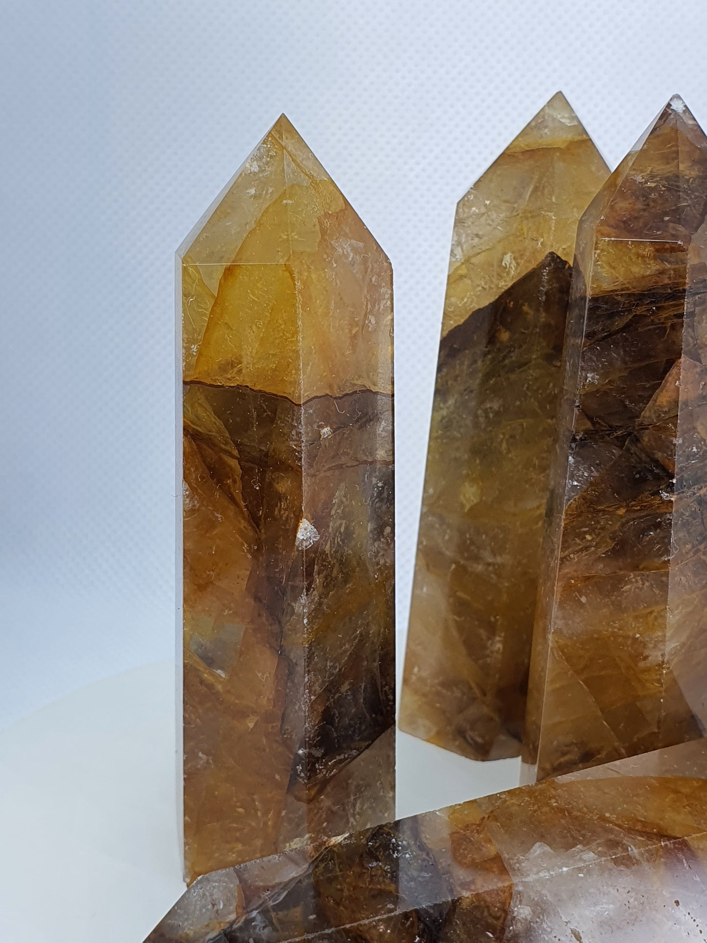 Crystals - Golden Healer Quartz Generators/Points