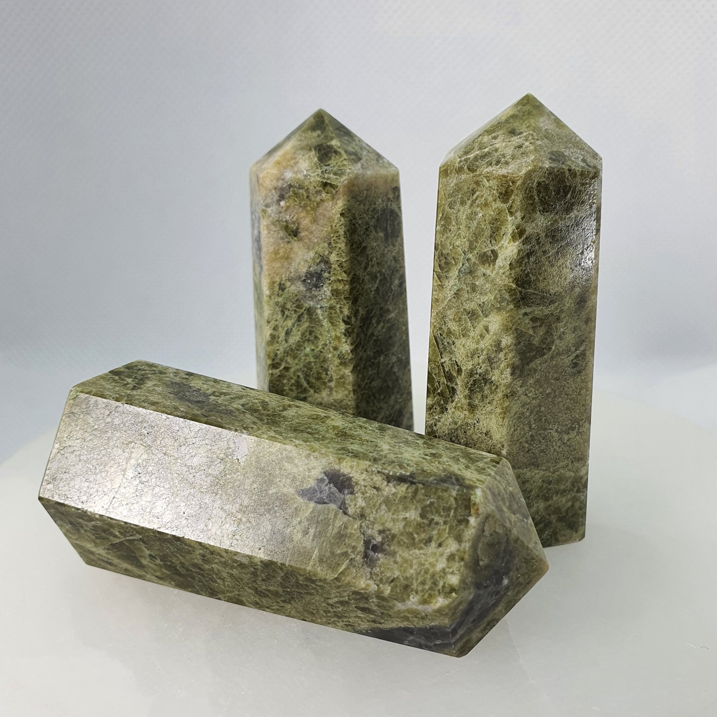 Crystals - Vesuvianite (Vasanite) Generators/Points