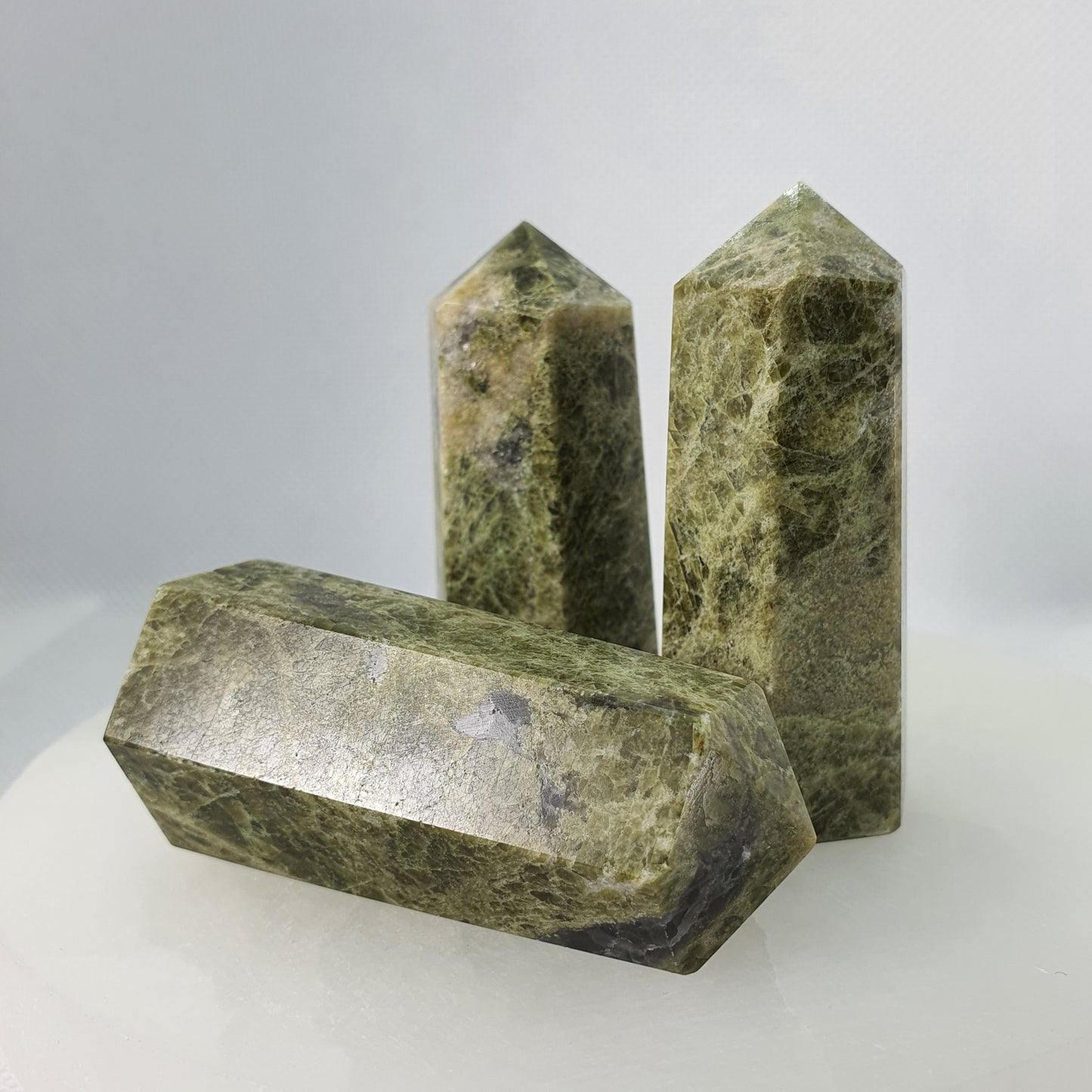 Crystals - Vesuvianite (Vasanite) Generators/Points